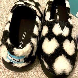 TOMS Mallow faux shearling